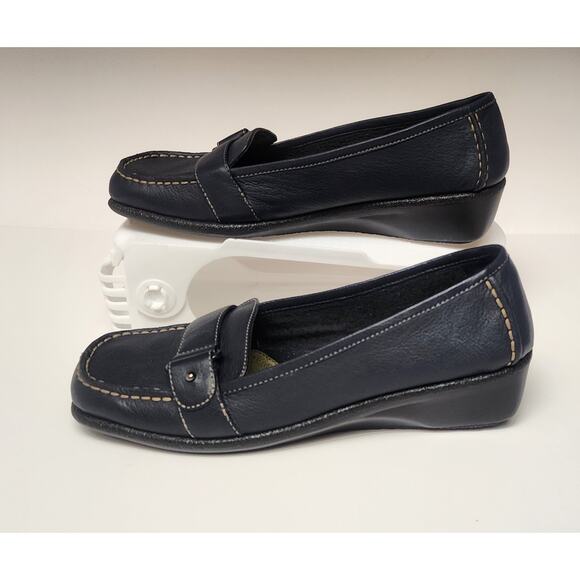What's What By Aerosoles Low Wedge Slip On Loafer Shoes Color Blue Size 6M - Picture 1 of 11